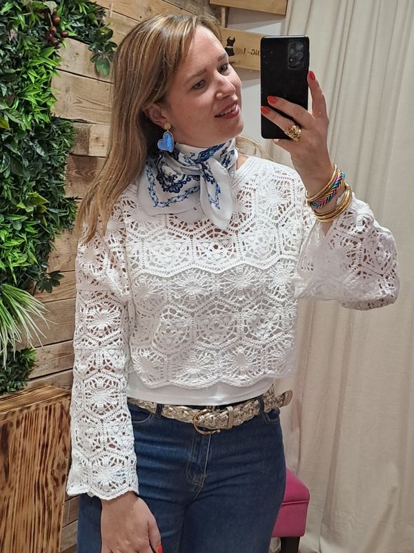Le top en crochet