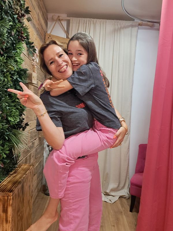 Le jean fushia large enfant