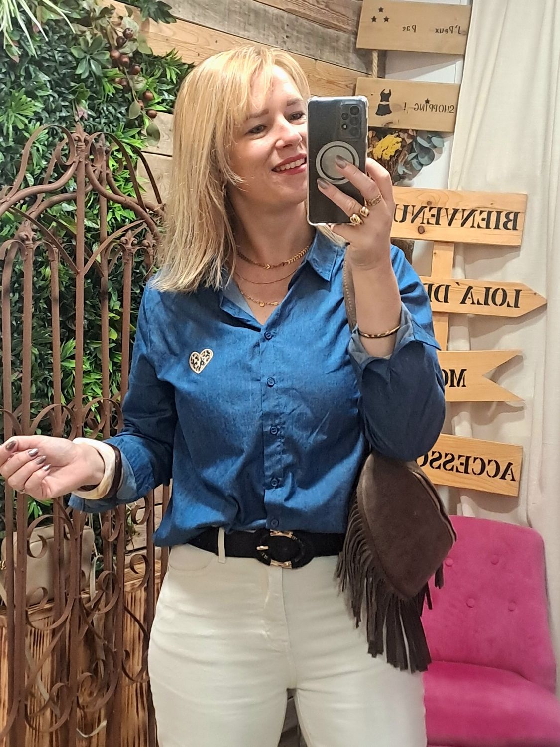 La chemise Jean coeur leo