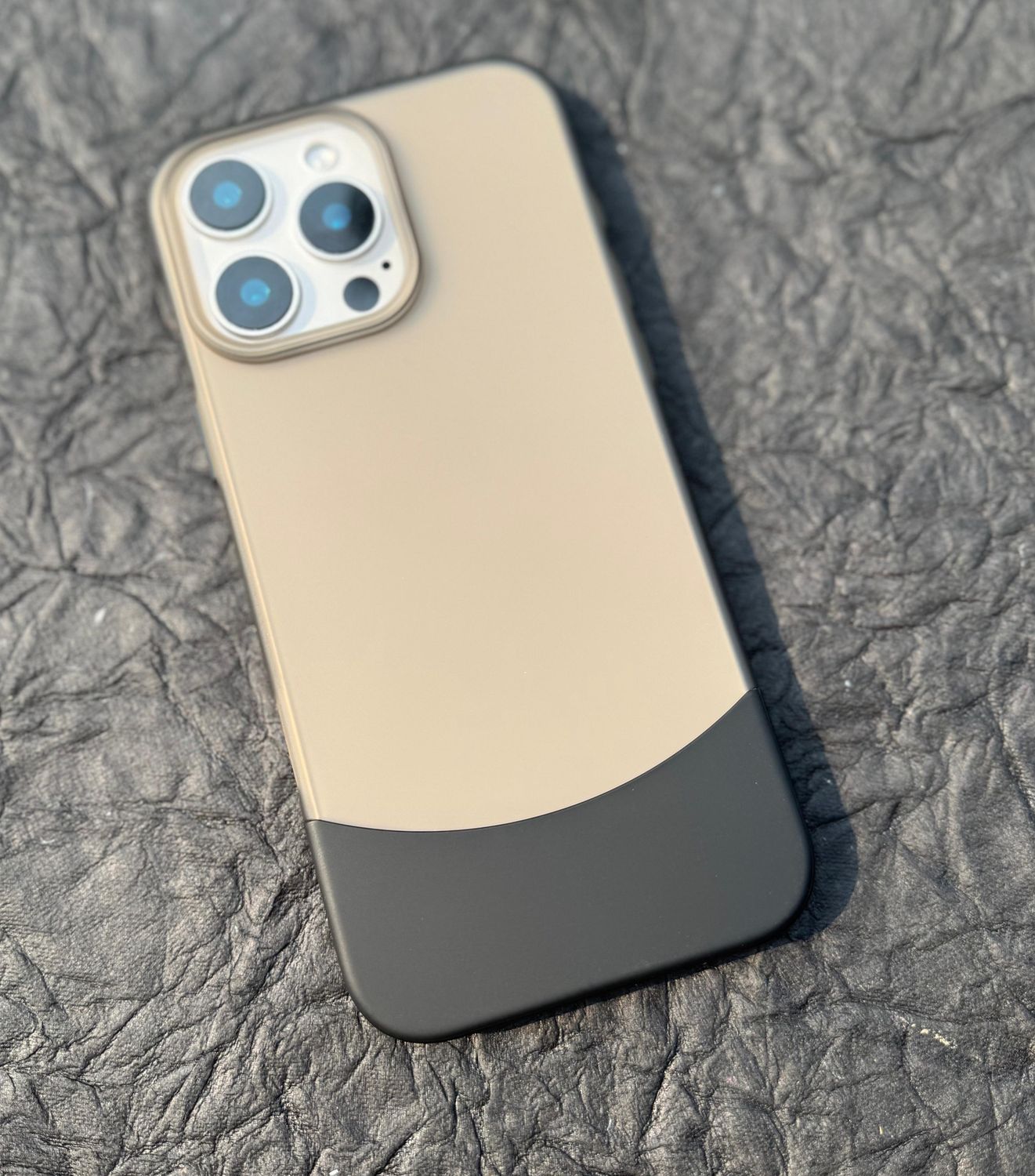Matte Combination Case 16, Colour: Black, iPhone Model: 16