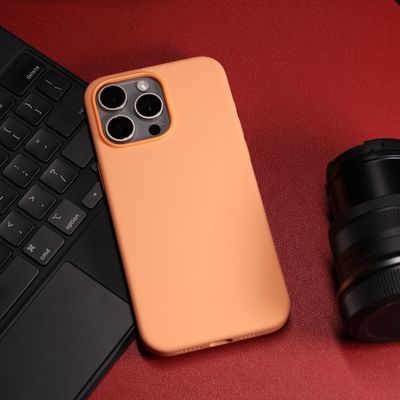 Liquid Silicon With Magsafe 15 ProMax