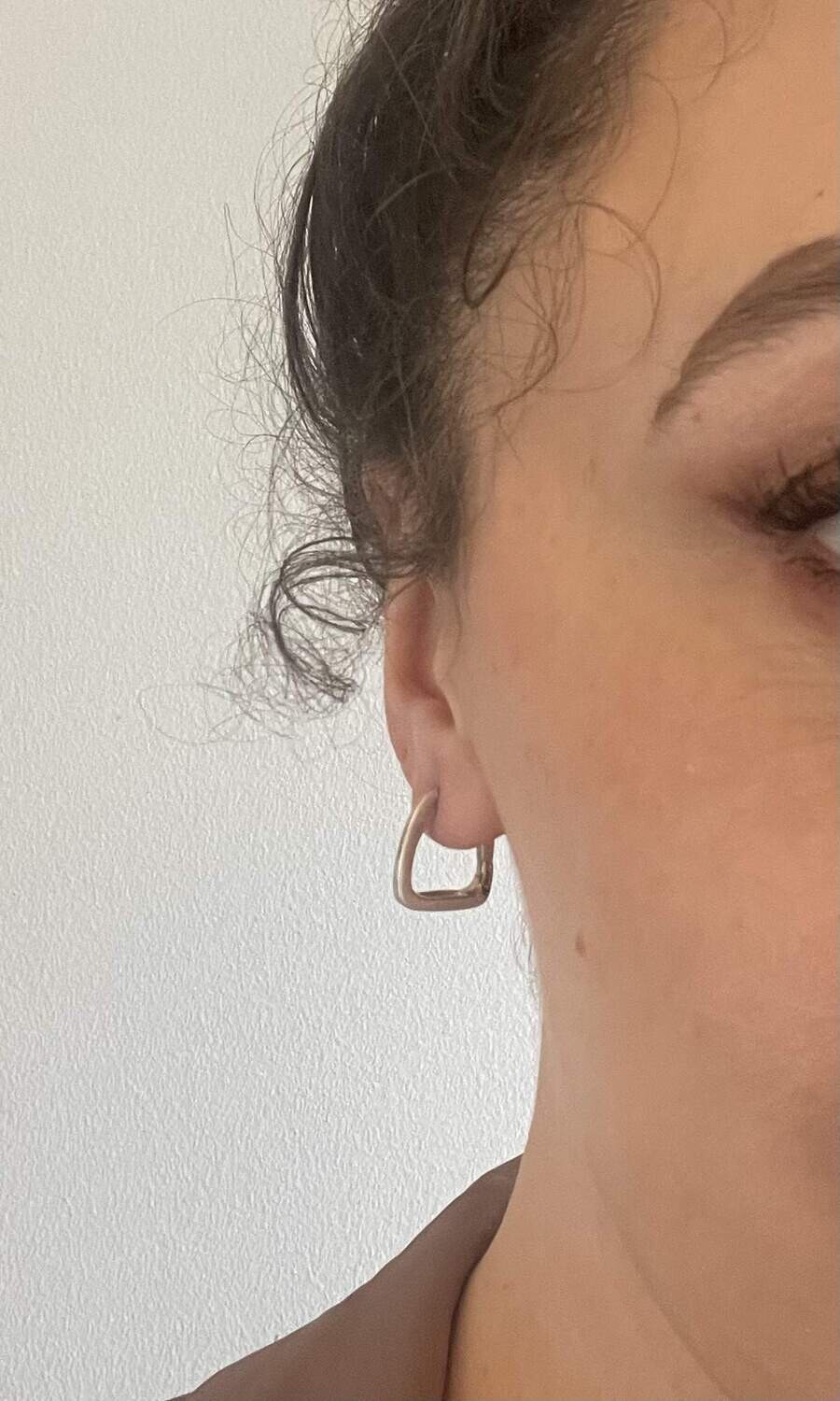 Sleek stirrup earrings
