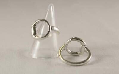 Snaffle bit ring - silver