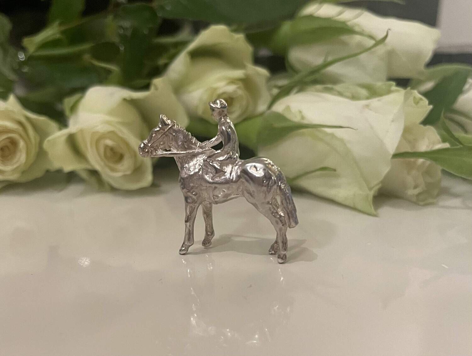 Horse &amp; jockey brooch - silver