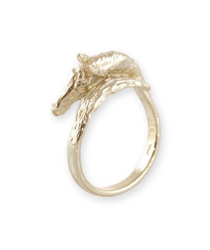 Horse&#39;s head &amp; tail ring - gold
