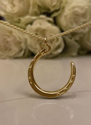 Horseshoe necklace maxi - gold