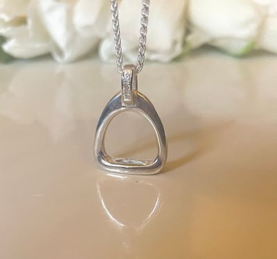 Sleek stirrup necklace (Diamond set bail) - silver