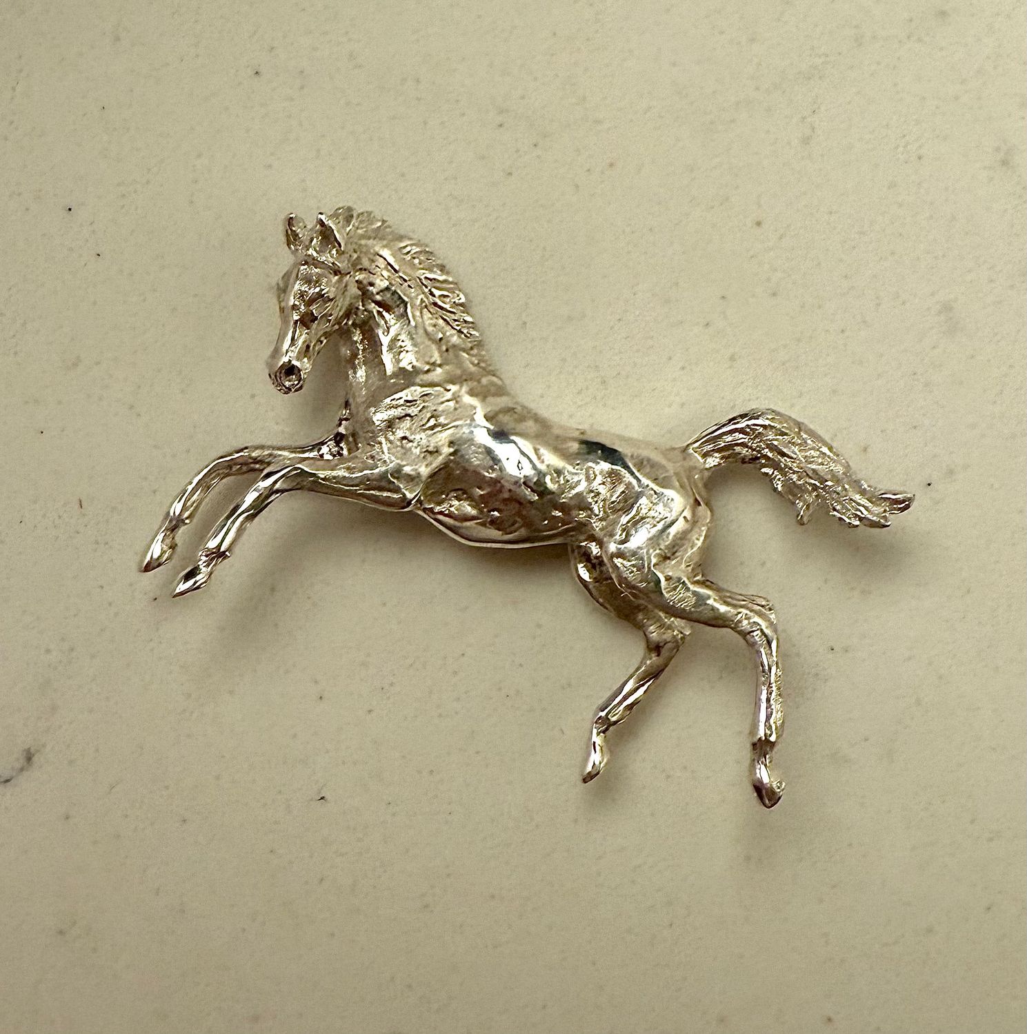 Horse miniature sculpture