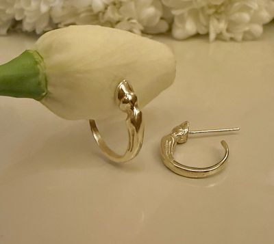 Horse hoof earrings - gold