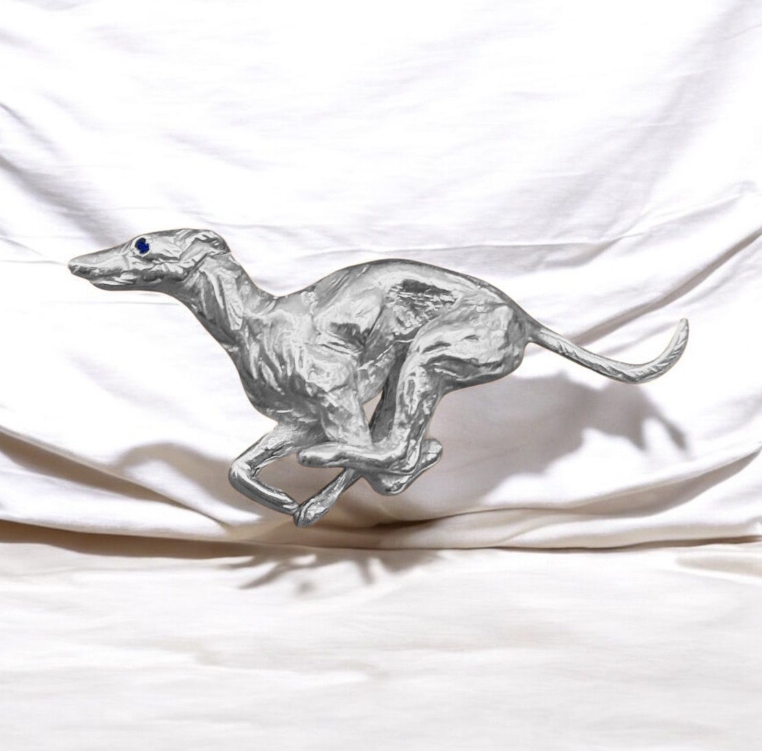 Greyhound brooch (maxi) - silver