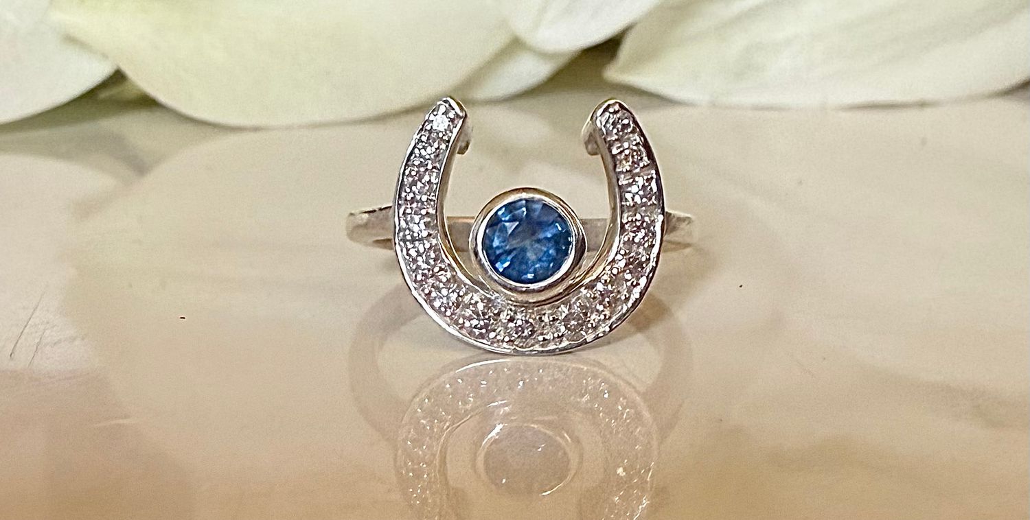 Horseshoe moon &amp; star ring (diamond &amp; sapphire) - silver