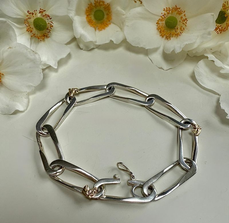 August special edition; French link &amp; horse head bracelet - silver