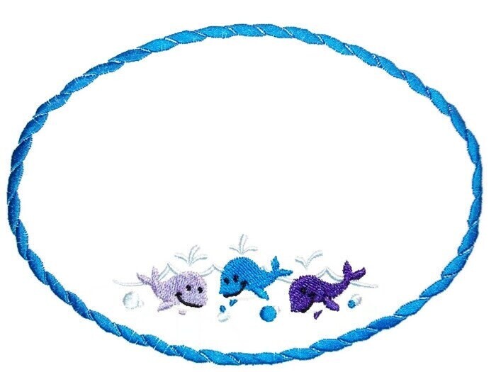 Whales embroidered quilt label to customize with your personal message