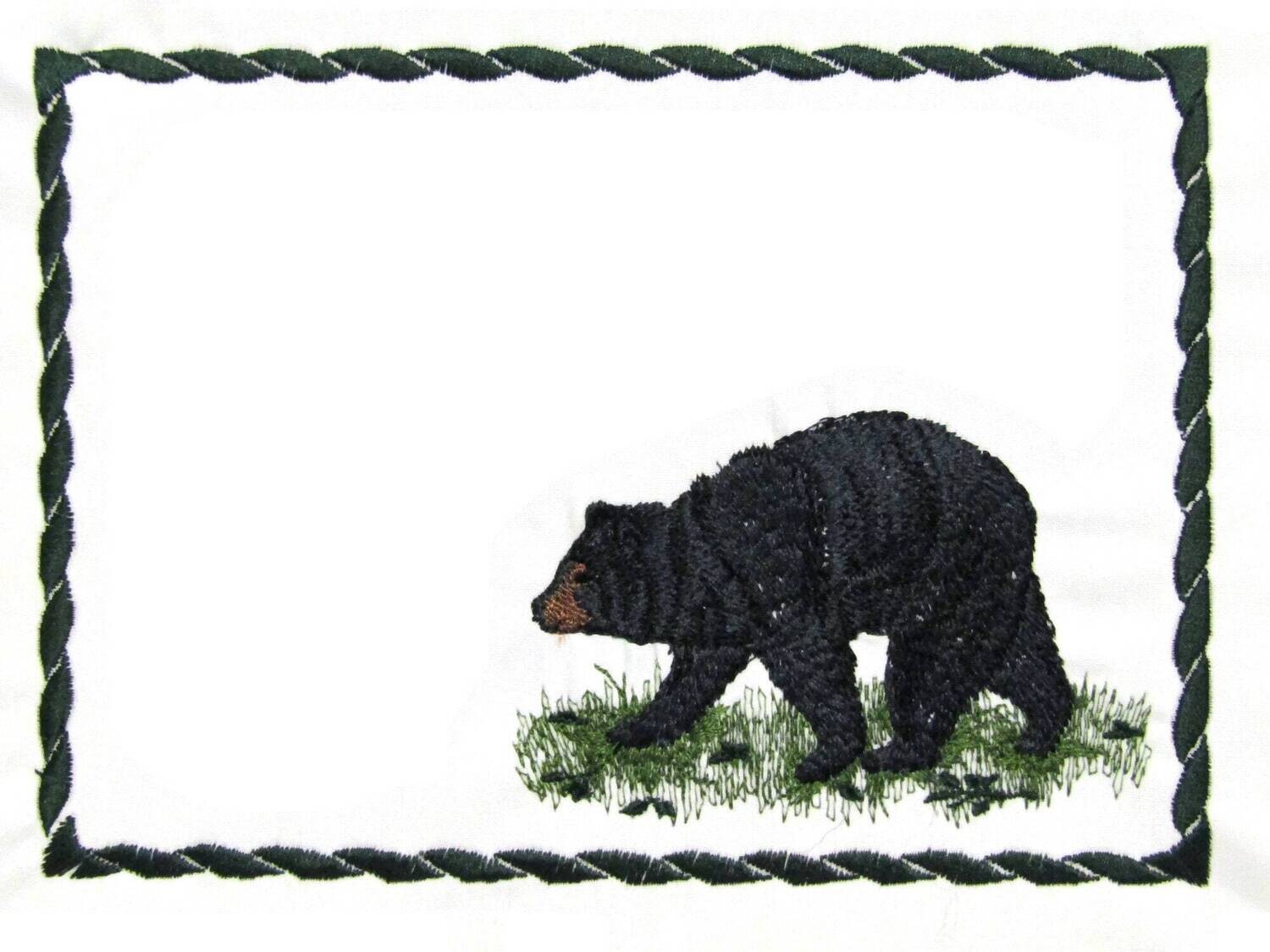 Black Bear embroidered quilt label to customize with your personal message