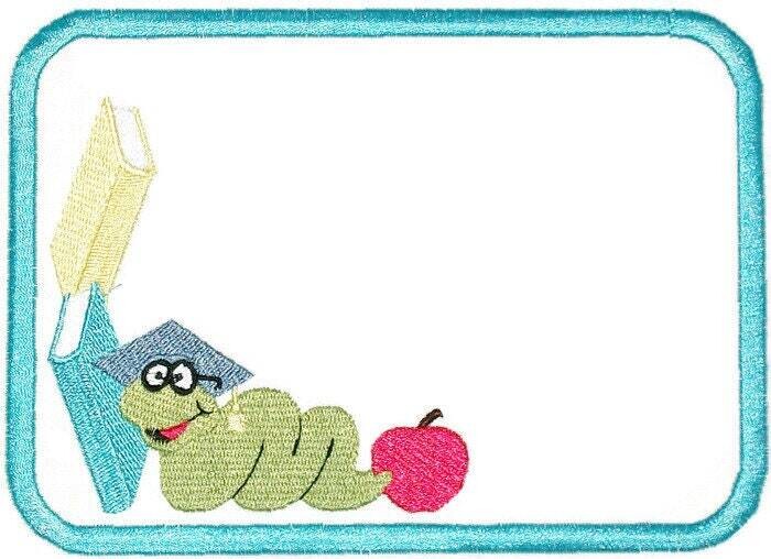 Bookworm embroidered quilt label, to customize with your personal message