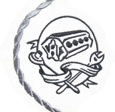 Mechanic embroidered quilt label to customize with your personal message
