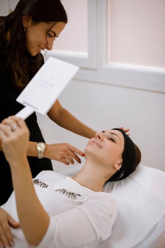Armonización facial con ácido hialurónico