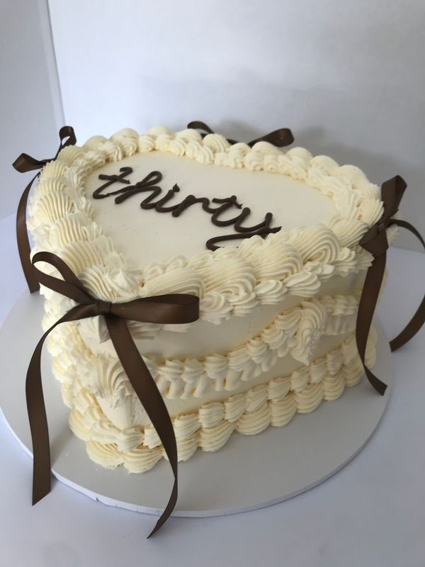 Heart cake with Bows