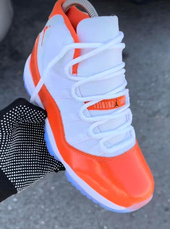 Air Jordan 11