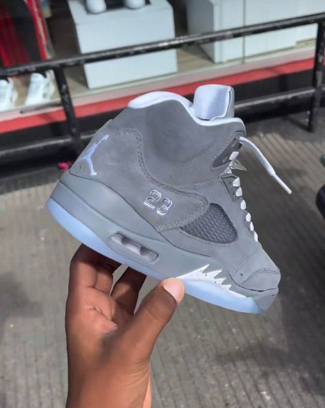 Air Jordan 5