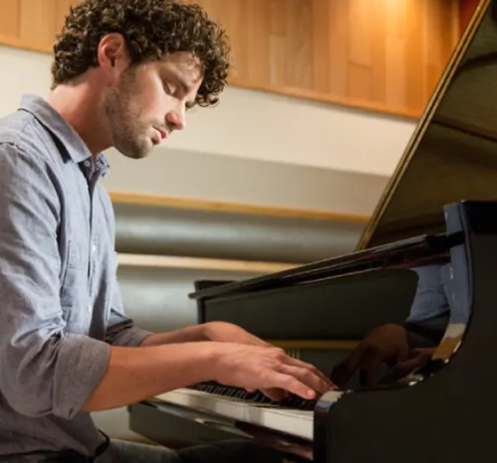 CURSO PIANO ADVANCED INDIVIDUAL / mensual
