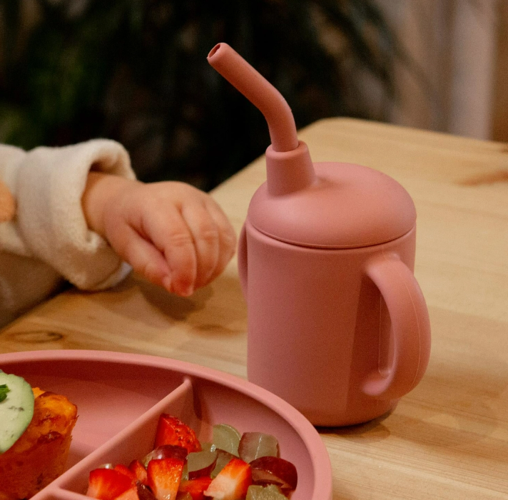 Silicone Cup with Lid &amp; Straw