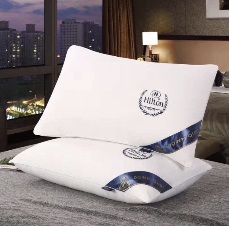 FIVE-STAR HILTON HOTEL PILLOW