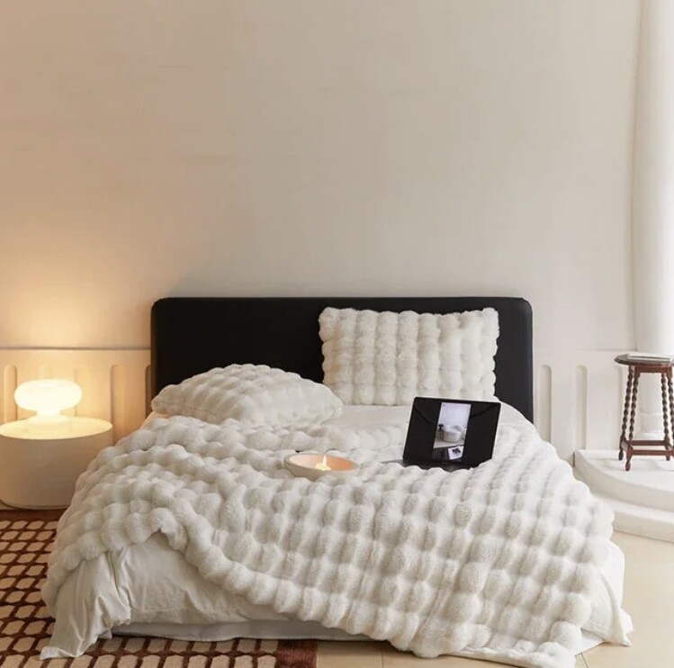 HIGH-END TUSCAN IMITATION FUR BLANKET