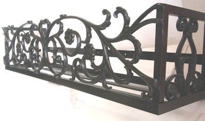 Bellflower Window Box 30"