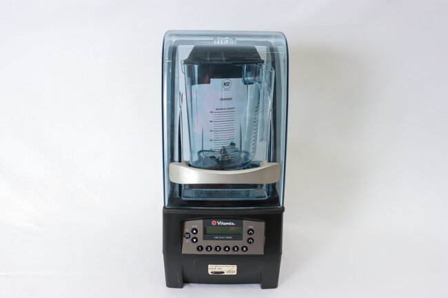 Vitamix 48 oz The Quiet One 2 Speed 3 HP Professional Blender Vitamix 48 oz The Quiet One 2 Speed 3 HP Professional Blender