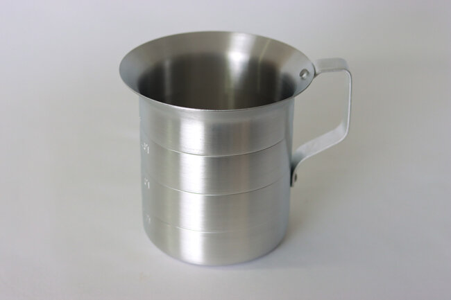 TG 1 qt Liquid Aluminum Measure