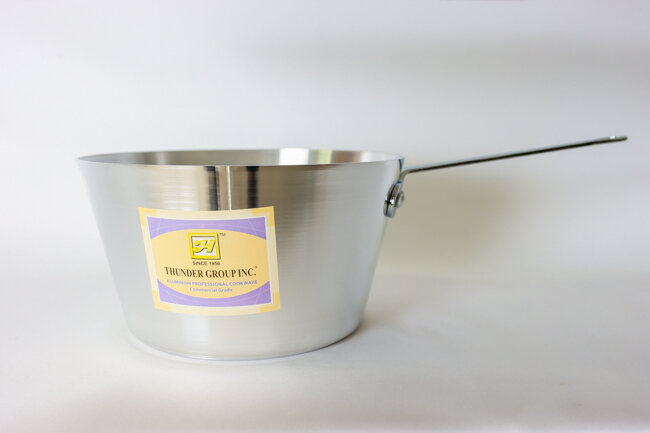TG 5 1/2 qt Aluminum Sauce Pan Mirror Finish TG 5 1/2 qt Aluminum Sauce Pan Mirror Finish