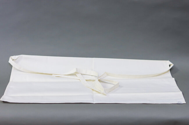 CW White 4 Way Apron CW White 4 Way Apron