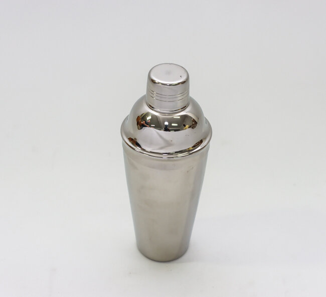 WC 28 oz Cocktail Shaker 3 Pc Deluxe Set Ss WC 28 oz Cocktail Shaker 3 Pc Deluxe Set Ss