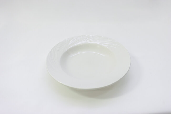 WTI Basic 13oz Rim Deep Soup/Pasta Plate WTI Basic 13oz Rim Deep Soup/Pasta Plate
