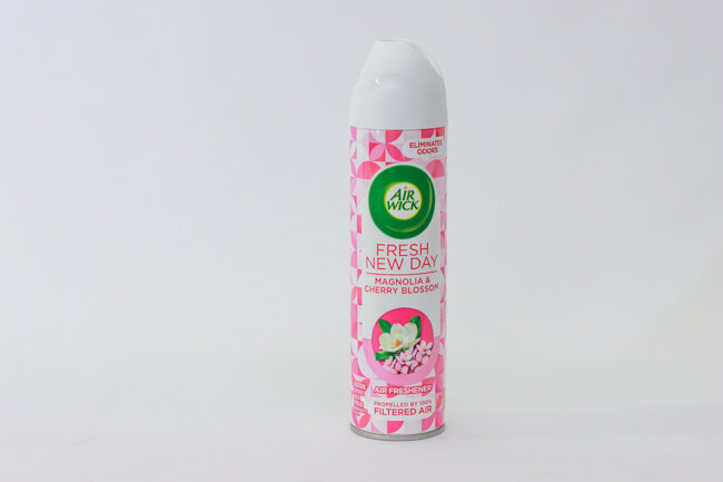 Airwick 8 oz Magnolia &amp; Cherry Blossoms