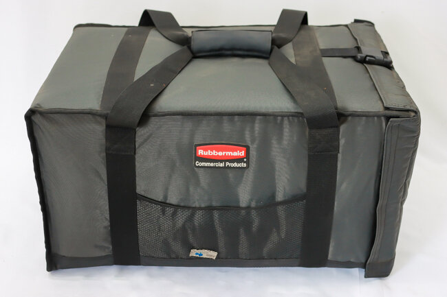 Rubbermaid ProServe Insulated Food Pan Carrier Small End Load Gray Rubbermaid ProServe Insulated Food Pan Carrier Small End Load Gray