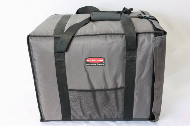 Rubbermaid ProServe Insulated Food Pan Carrier Medium End Load Gray Rubbermaid ProServe Insulated Food Pan Carrier Medium End Load Gray