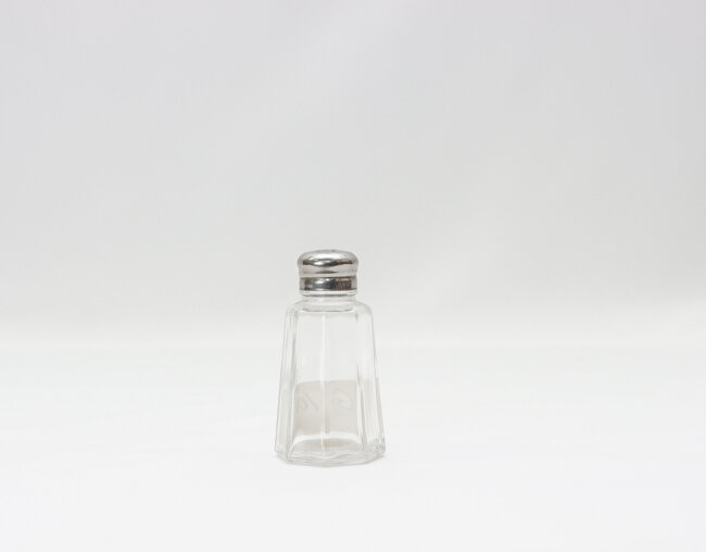 WC Paneled Shakers 2 oz Mushroom Tops 1 Doz