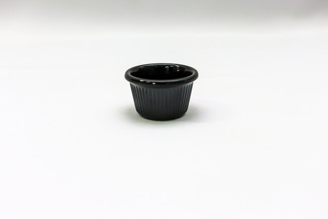TG 1 1/2 Oz 2 1/2" Black Fluted Ramekin
