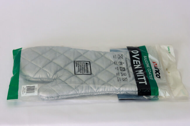 WC 13" Silicone Oven Mitts