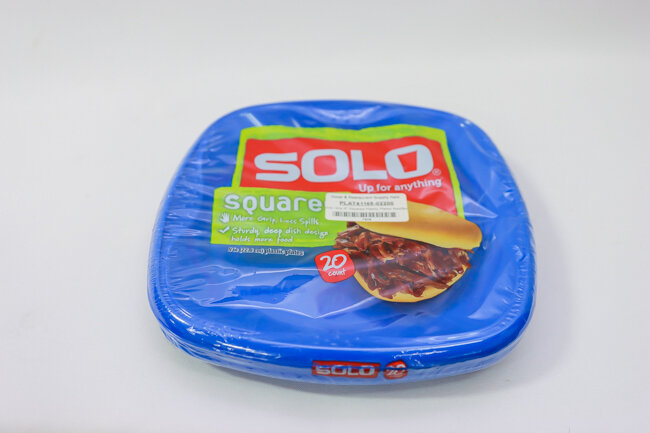 Solo Grip 9" Squared Plastic Plates Red/Blue 20ct