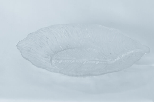 TG Leaf Plate 9" Clear