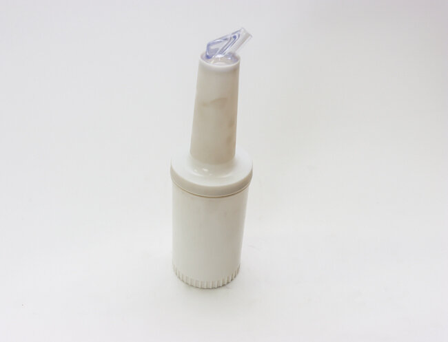 TG 1 qt Storer & Pour White TG 1 qt Storer & Pour White