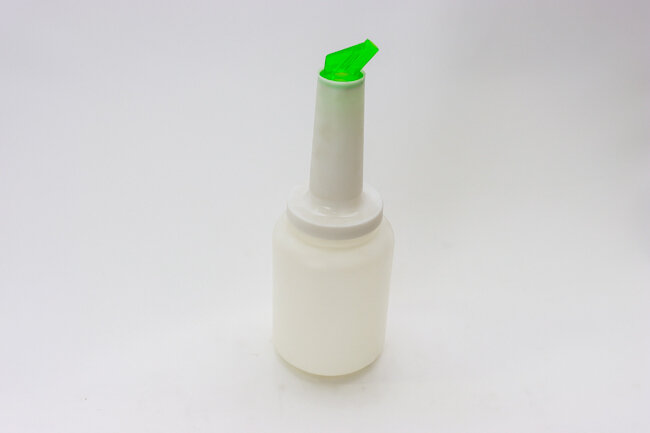 TG 2 qt Storer & Pour Green TG 2 qt Storer & Pour Green