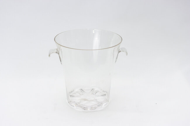 TG 4 Qt Ice Bucket 8" 8 1/2" W/Tong TG 4 Qt Ice Bucket 8" 8 1/2" W/Tong
