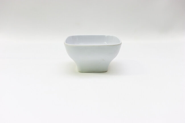 TG 14 oz Round Sq Bowl 2 1/2" Deep Passion White TG 14 oz Round Sq Bowl 2 1/2" Deep Passion White