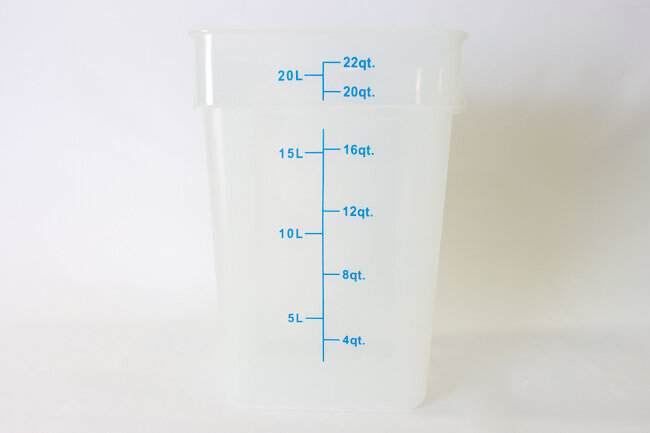 WC 22 qt Square Storage Container Clear