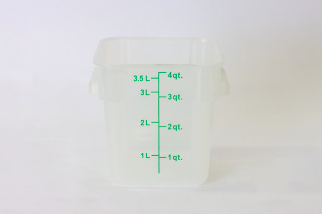 WC 4 qt Square Storage Container Clear