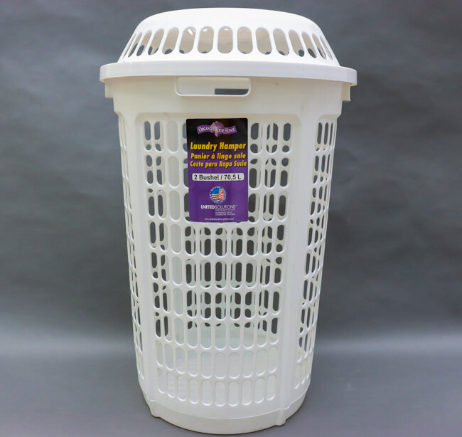 United Plastic 2 Bshl Round Hamper White w/Lid United Plastic 2 Bshl Round Hamper White w/Lid
